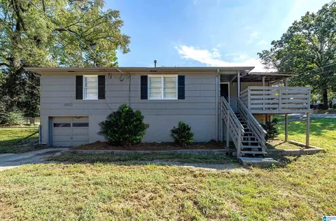 1301 5th Pl NW, Center Point, AL 35215