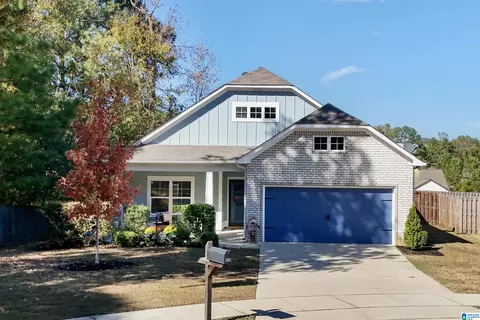 232 Hampton Dr, Calera, AL 35040