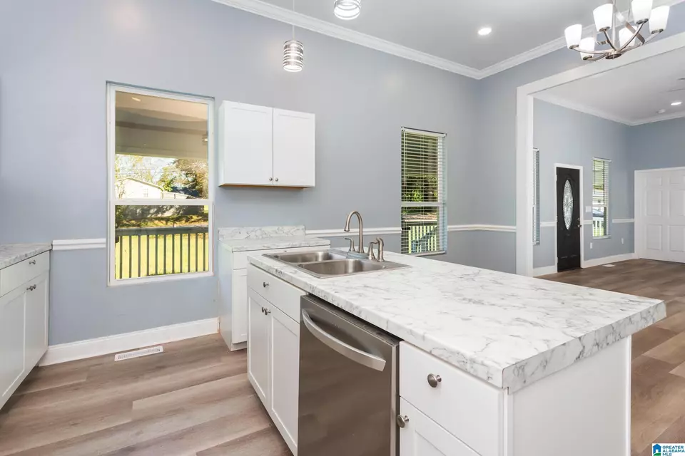 Kitchen - 424 7th Ave, Ashville, AL 35953 photo 3 of 3