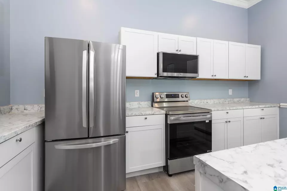 Kitchen - 424 7th Ave, Ashville, AL 35953 photo 1 of 3