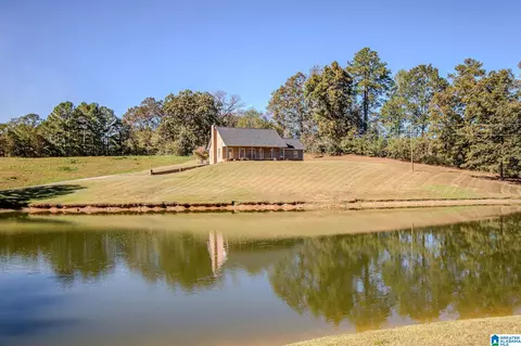193 Brown St, Heflin, AL 36264