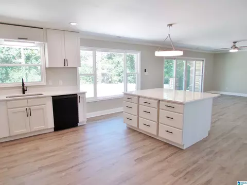 Kitchen - 7 Christopher Way, Anniston, AL 36207 photo 9 of 15