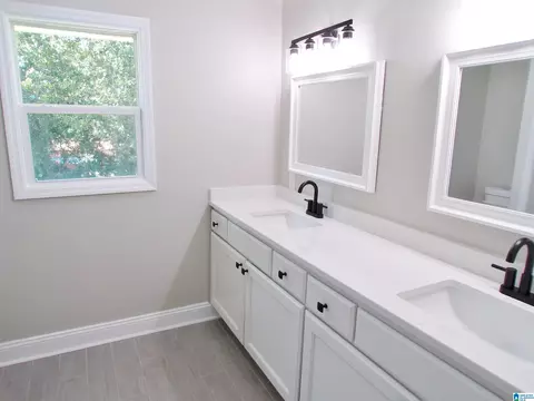 Bath - 7 Christopher Way, Anniston, AL 36207 photo 18 of 23