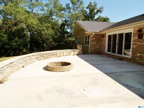 Exterior - 7 Christopher Way, Anniston, AL 36207 photo 4 of 17