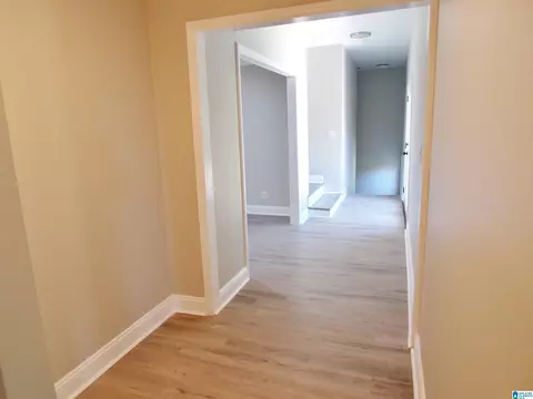 Entry Way - 7 Christopher Way, Anniston, AL 36207 photo 3 of 5
