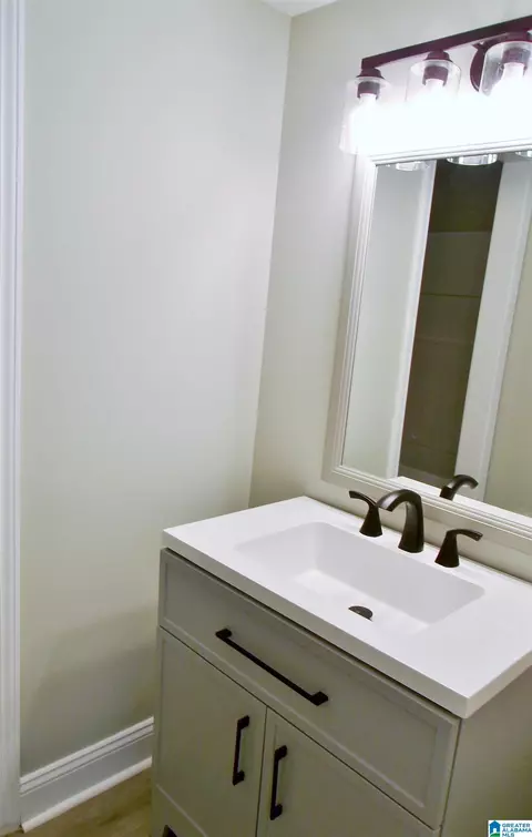 Bath - 7 Christopher Way, Anniston, AL 36207 photo 20 of 23