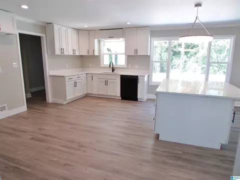 Kitchen - 7 Christopher Way, Anniston, AL 36207 photo 13 of 15