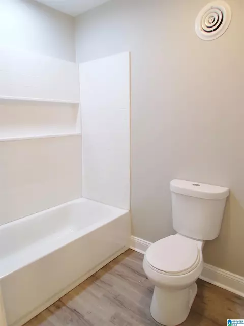 Bath - 7 Christopher Way, Anniston, AL 36207 photo 21 of 23