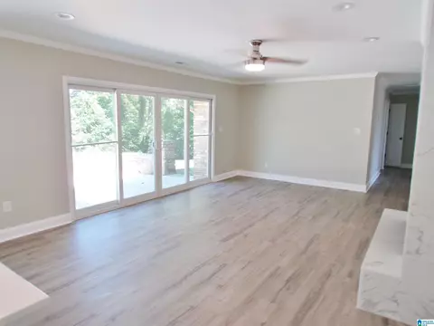 Living - 7 Christopher Way, Anniston, AL 36207 photo 8 of 20