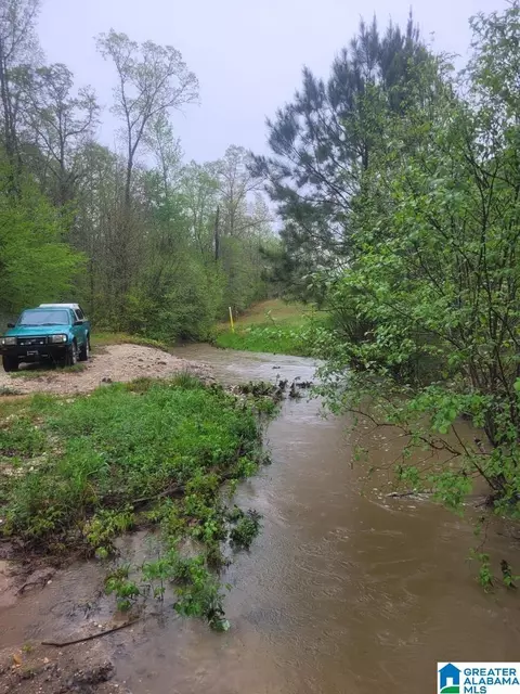 755 Pineridge Rd #755, Sylacauga, AL 35151