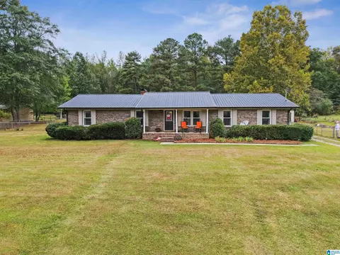 57 Crestdale Ln, Pell City, AL 35125