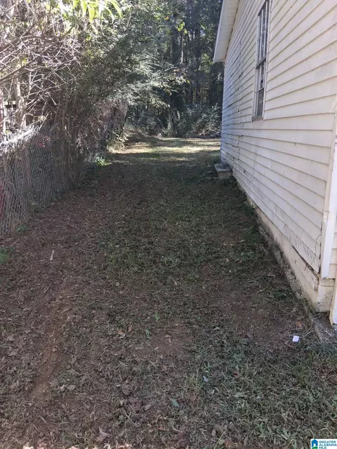 148 Willow Ln, Trafford, AL 35172 photo 3
