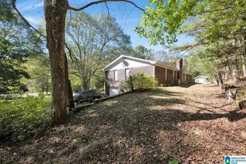 Exterior - 1366 Red Valley Rd, Remlap, AL 35133 photo 2 of 5