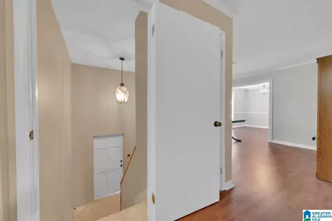 Entry Way - 1366 Red Valley Rd, Remlap, AL 35133 photo 1 of 1