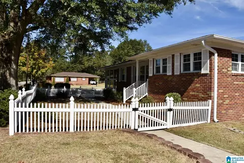 706 3rd St N, Clanton, AL 35045 photo 7