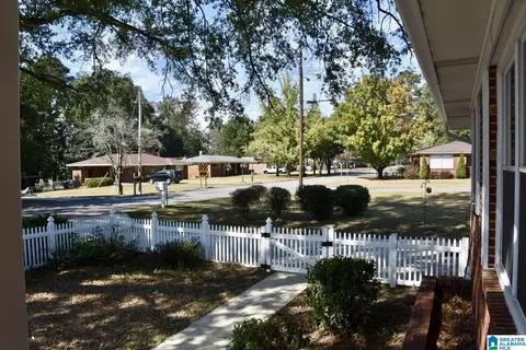 706 3rd St N, Clanton, AL 35045 photo 28