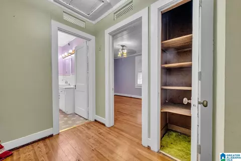 Entry Way - 5113 Sutherland Rd, Mount Olive, AL 35117 photo 4 of 5