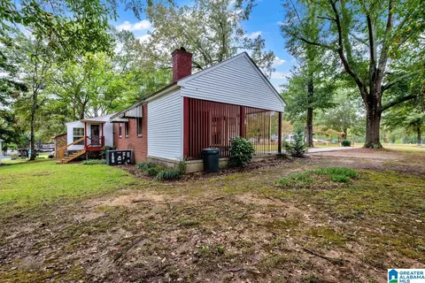 Exterior - 5113 Sutherland Rd, Mount Olive, AL 35117 photo 12 of 14
