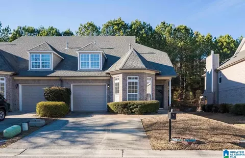 560 Reach Dr, Birmingham, AL 35242