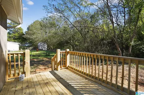 Exterior - 306 7th St E, Warrior, AL 35180 photo 2 of 4