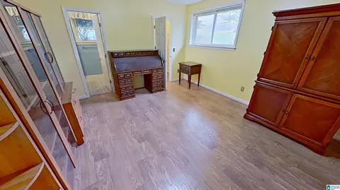 Bedroom - 100 Tomahawk Cir, Pelham, AL 35124 photo 11 of 17