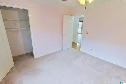 Bedroom - 100 Tomahawk Cir, Pelham, AL 35124 photo 2 of 17
