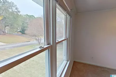 Bedroom - 100 Tomahawk Cir, Pelham, AL 35124 photo 4 of 17