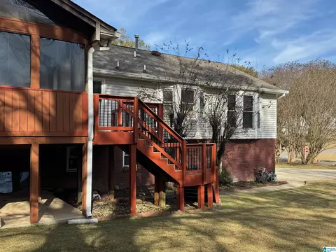 Exterior - 100 Tomahawk Cir, Pelham, AL 35124 photo 3 of 13