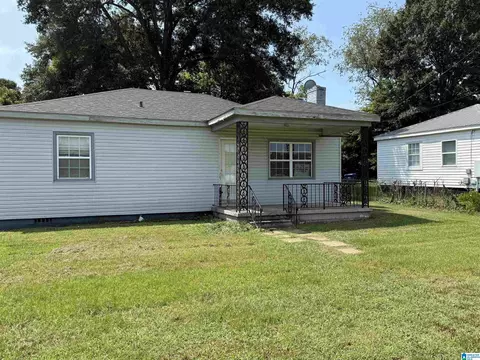 1112 Highway Dr, Oxford, AL 36203
