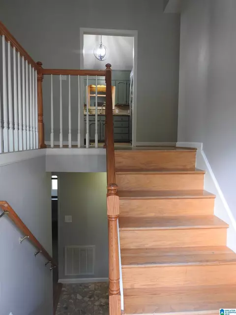 340 Comanche St, Montevallo, AL 35115 photo 4