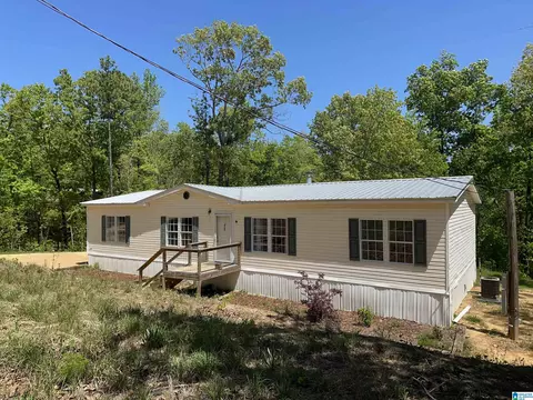73 Chickadee Dr, Sterrett, AL 35147