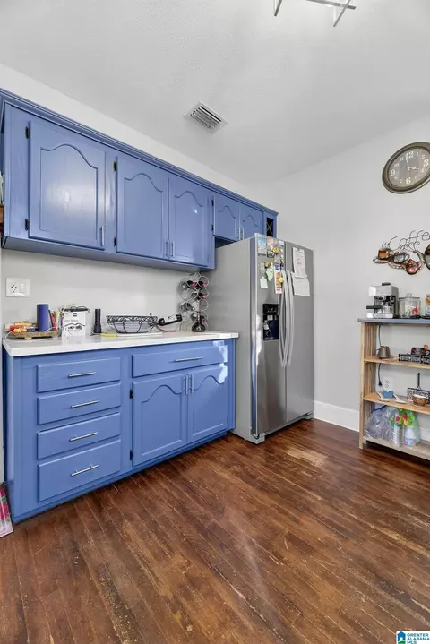 Kitchen - 320 E 22nd St, Anniston, AL 36207 photo 6 of 7