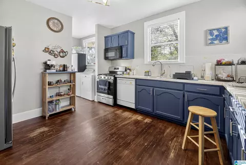 Kitchen - 320 E 22nd St, Anniston, AL 36207 photo 1 of 7