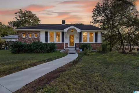 Exterior - 320 E 22nd St, Anniston, AL 36207 photo 7 of 8