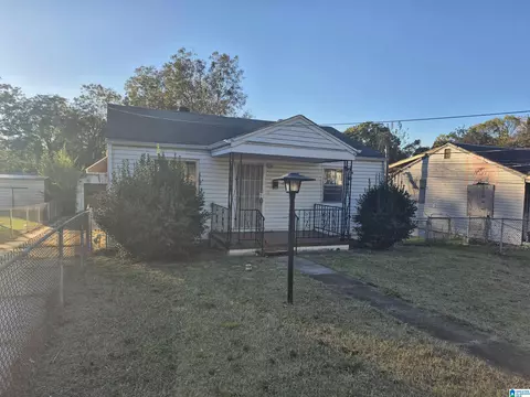 4720 40th Pl N, Birmingham, AL 35217