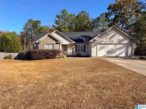 345 Covington Ridge Dr, Jacksonville, AL 36265