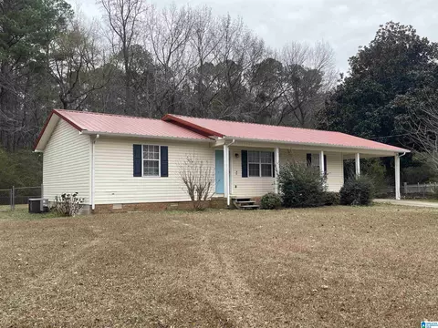 1300 Quail Run Dr SW, Jacksonville, AL 36265