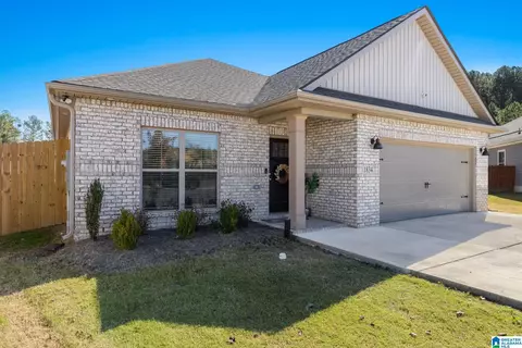 1834 SE Loebner Ln, Cullman, AL 35055