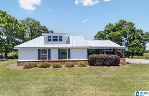 1235 3rd St, Clanton, AL 35045