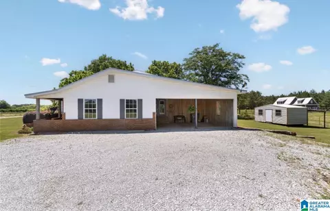Exterior - 1235 3rd St, Clanton, AL 35045 photo 3 of 8