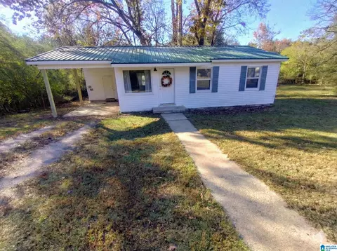 7132 Glass Dr, Bessemer, AL 35023
