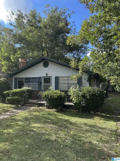 1424 Dartmouth Ave, Bessemer, AL 35020
