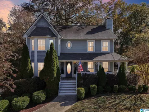 Exterior - 6038 Springview Dr, Mount Olive, AL 35117 photo 1 of 12