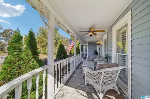 Exterior - 6038 Springview Dr, Mount Olive, AL 35117 photo 6 of 12