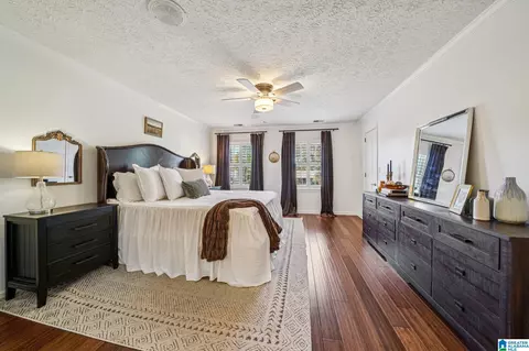 Bedroom - 6038 Springview Dr, Mount Olive, AL 35117 photo 4 of 7