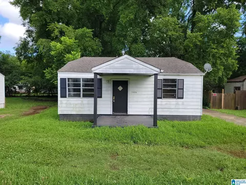 1309 Woodward Rd, Midfield, AL 35228