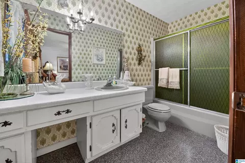 Bath - 4863 Eulaton Rd, Anniston, AL 36201 photo 4 of 5