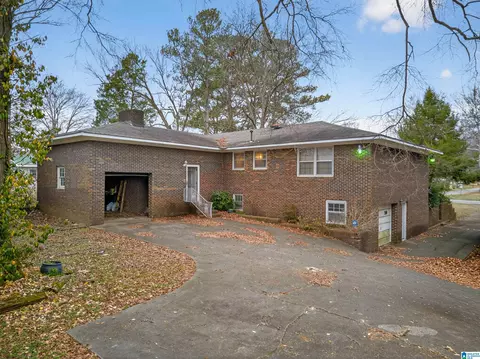 Exterior - 4863 Eulaton Rd, Anniston, AL 36201 photo 4 of 5