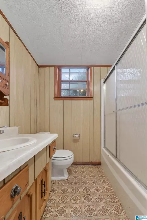 Bath - 4863 Eulaton Rd, Anniston, AL 36201 photo 5 of 5