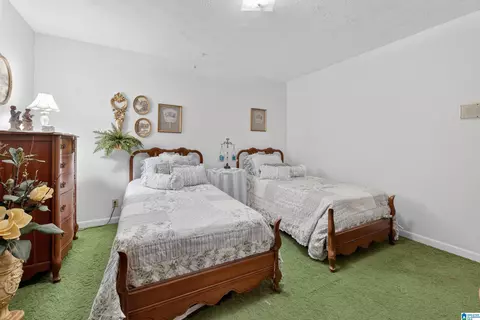Bedroom - 4863 Eulaton Rd, Anniston, AL 36201 photo 4 of 11